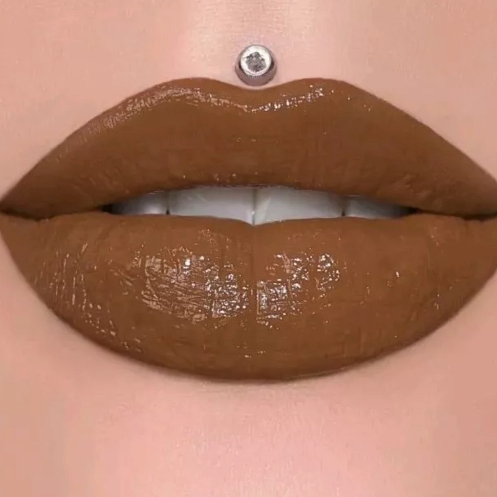 New Jeffree Star Cosmetics Supreme Gloss Top shelf